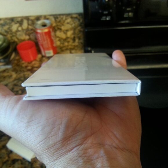 KKW Beauty Crystalized EyeShadow Palette Makeup Kit - Picture 13 of 14